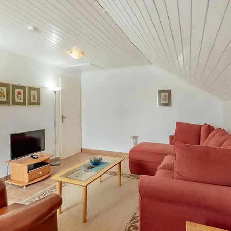 Stunning In Njivice Prázdninový dům Mitrovici